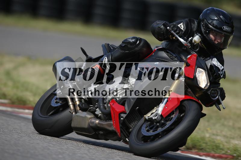 Archiv-2023/47 24.07.2023 Track Day Motos Dario - Moto Club Anneau du Rhin/6